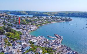 8 St Austell Row St Mawes